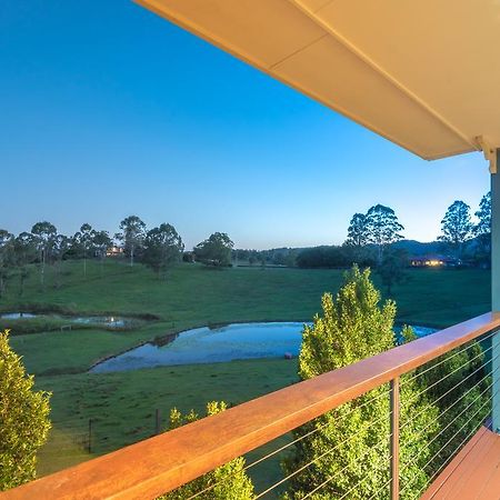 Jacaranda Creek Farmstay & B&B Sunshine Coast Extérieur photo