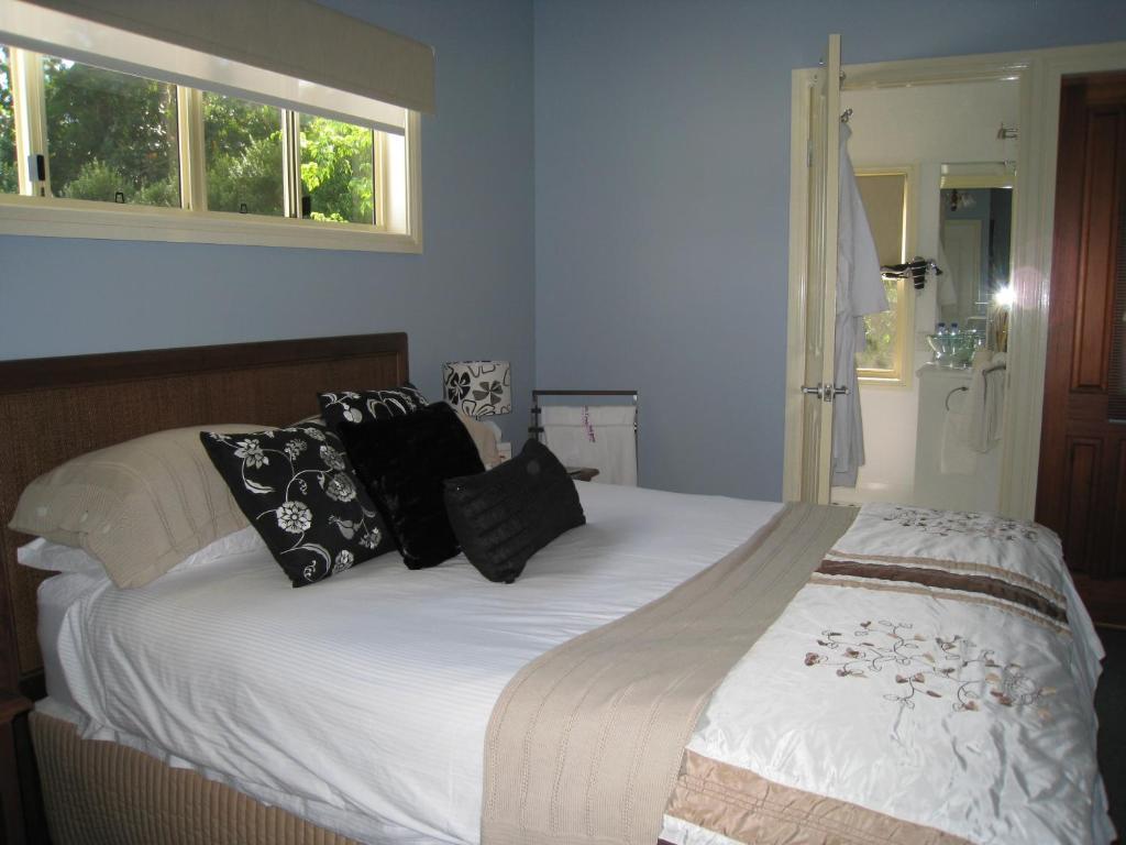 Jacaranda Creek Farmstay & B&B Sunshine Coast Chambre photo